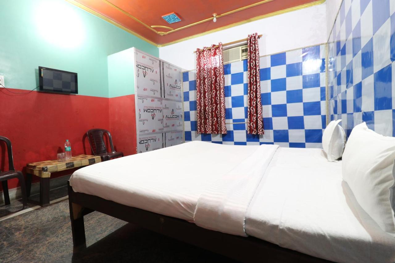Oyo 27695 Hotel Relation Kanpur Exterior foto