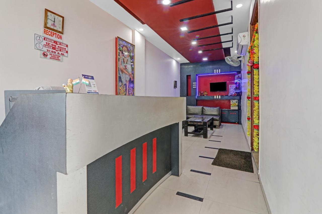 Oyo 27695 Hotel Relation Kanpur Exterior foto